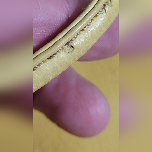 Fossil Vintage Butterfly Mustard Yellow Leather‎ Crossbody Purse Bag - Picture 5 of 7